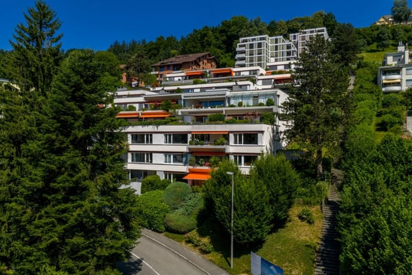 Exklusives Wohnen mit Seepanorama und Pilatusblick 10