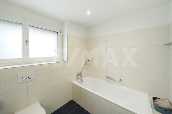 Moderne 4.5-Zimmer-Terrassenwohnung mit hochwertigem Ausbau ideal für Familien 13