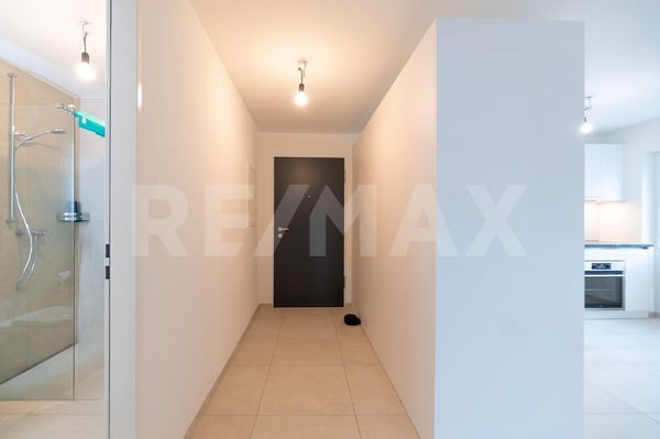 Moderne 2.5-Zimmerwohnung mit Gartensitzplatz in Kloten zu vermieten 5