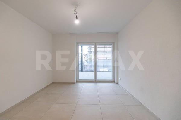 Moderne 2.5-Zimmerwohnung mit Gartensitzplatz in Kloten zu vermieten 4