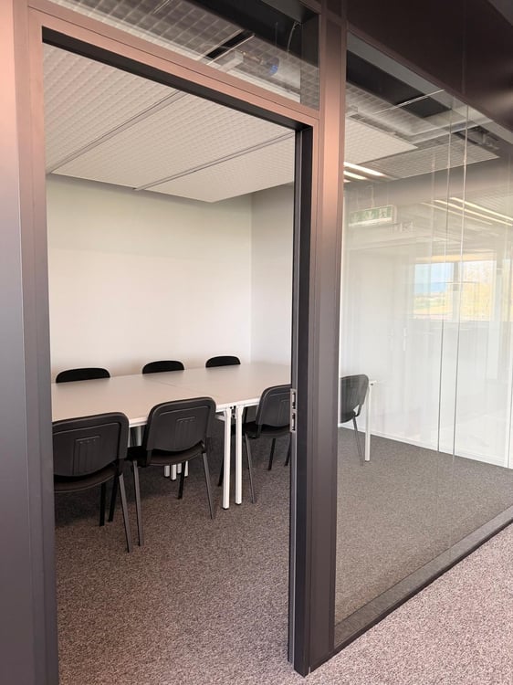 Bureaux : plateaux modulables dès 270 m² (jusquà 1'900 m²) à Saint-Aubin 7