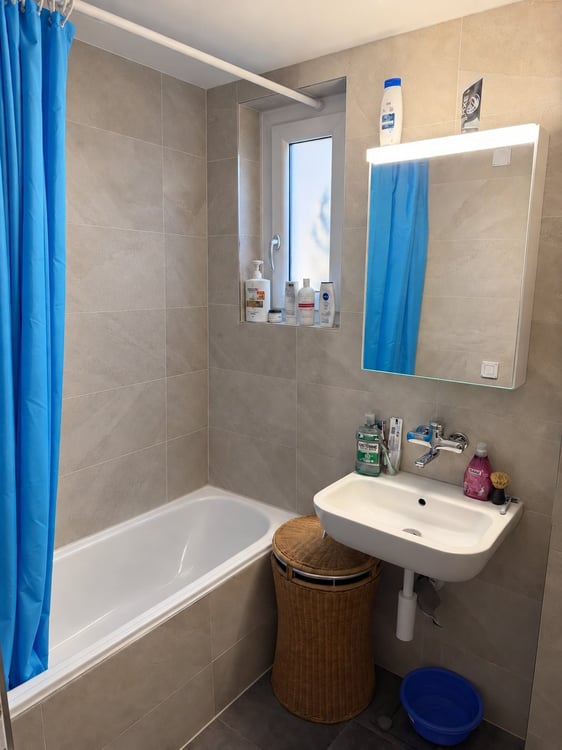 Spacieux et lumineux 1.5 pièces de plain-pied à Fontaines 5