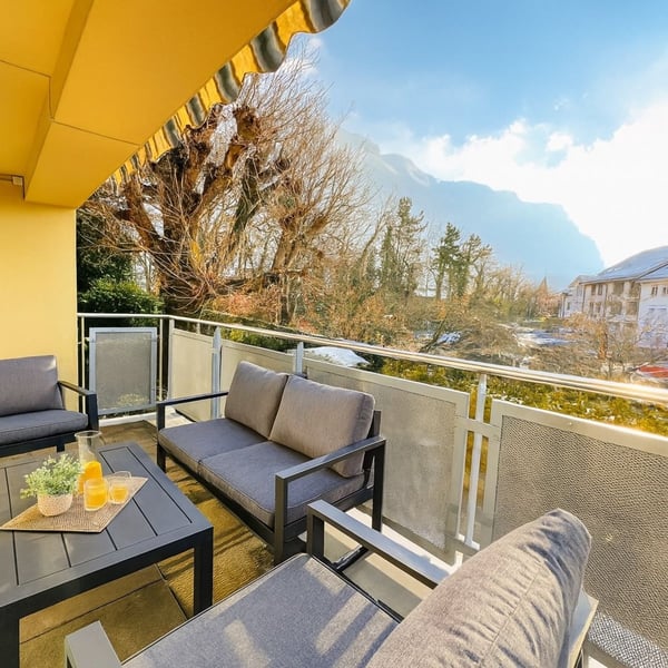 VEYRIER - APPARTEMENT DE 5 PIÈCES DANS RÉSIDENCE RÉCENTE UNE OPPORTUNITÉ RARE - POSSIBLE CASATAX 1