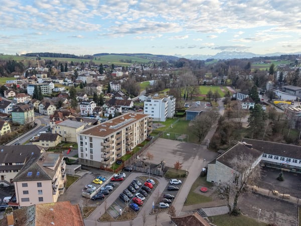 Exklusive Neubauwohnung mit schönem Ausblick 2