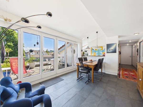 Wohnen mit Charakter – Maisonette-Dachwohnung mit zwei Galerien 4