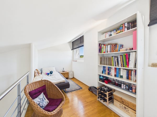 Wohnen mit Charakter – Maisonette-Dachwohnung mit zwei Galerien 5