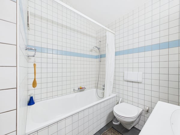 Wohnen mit Charakter – Maisonette-Dachwohnung mit zwei Galerien 10