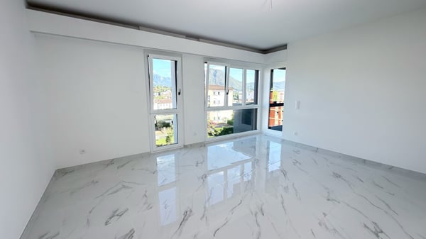 Lugano-Breganzona | 4 locali con terrazzo 2