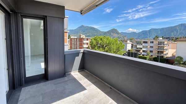 Lugano-Breganzona: 3.5 locali ristrutturato, 105 m², terrazzo e 2 bagni 19
