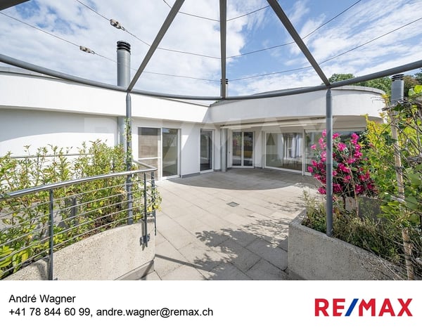 Exklusive Terrassenwohnung mit Panorama-Aussenbereich und höchstem Wohnkomfort 1