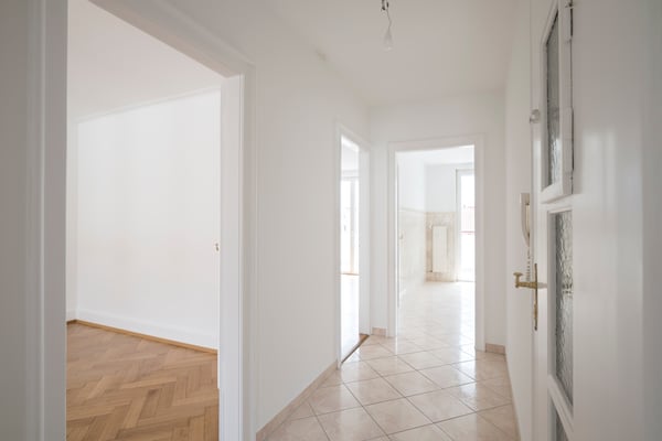 Gemütliche Altbauwohnung mit Wintergarten zu vermieten 6