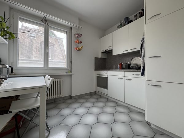 ATTRAKTIVE 1-ZIMMER-WOHNUNG AM HOTSPOT MESSE BASEL! 2