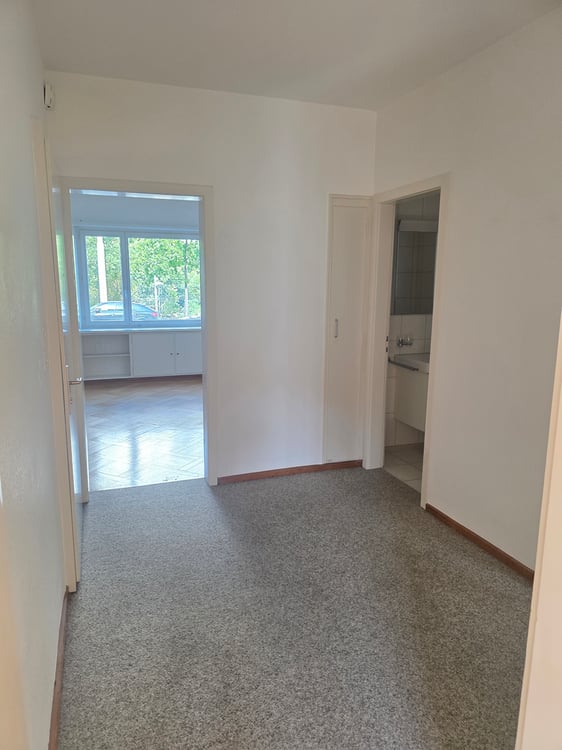Attraktive 2 Zimmerwohnung mit Wintergarten 2