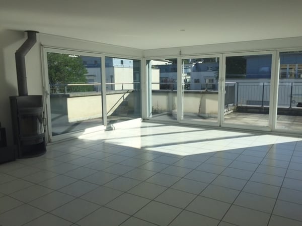Grosszügige Attikawohnung mit Dachterrasse an ruhiger Lage 3