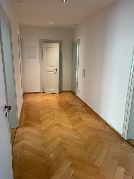 Traumhafte Altbauwohnung 3