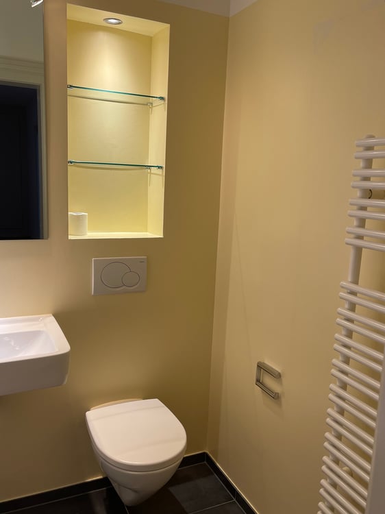 Traumhafte Altbauwohnung 9