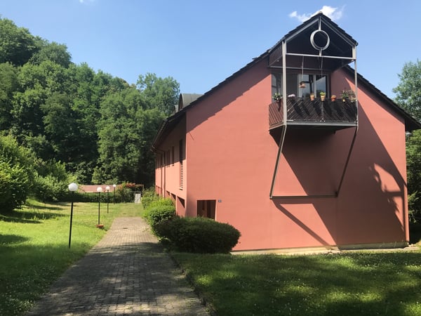 FRISCHLUFT! TOP 4.5-ZIMMERWOHNUNG MIT WEITSICHT! 1