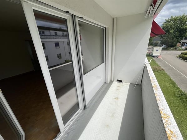 ATTRAKTIVE 4.5-ZIMMERWOHNUNG AN RUHIGER LAGE IN REINACH 6