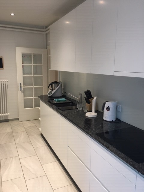 schöne Altbauwohnung Nähe Bhf SBB 12