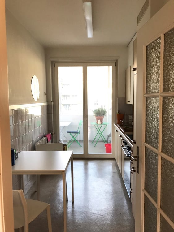3-Zimmerwohnung in der Nähe Messplatz und Badischer Bahnhof 2