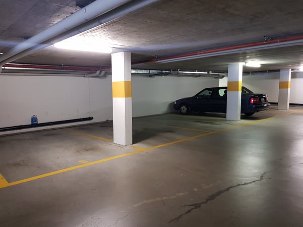 Preiswerter Einstellhallenplatz 4