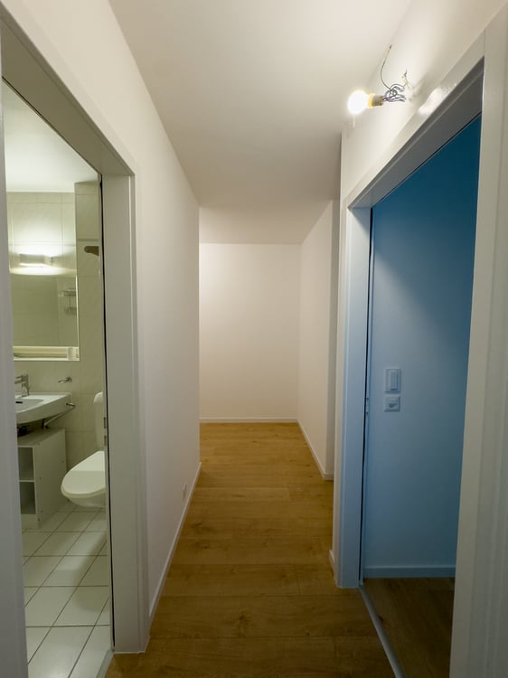Charmant appartement de 2,5 pièces situé au rez-de-chaussée 9