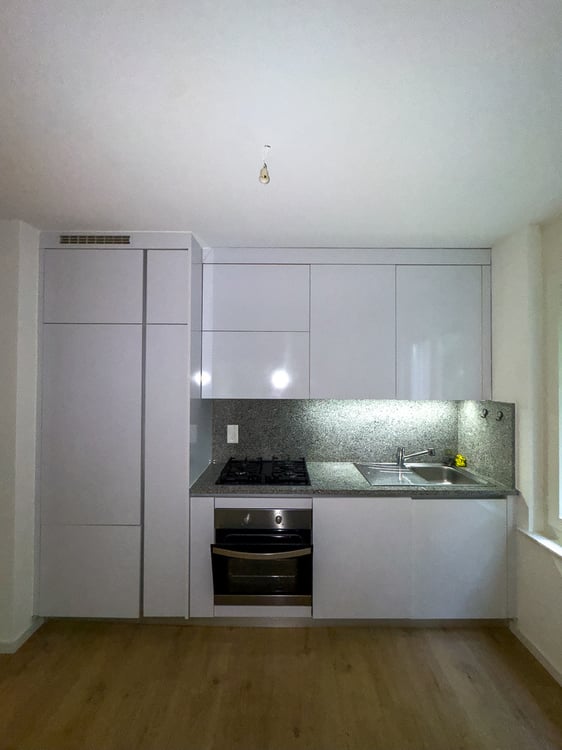 Charmant appartement de 2,5 pièces situé au rez-de-chaussée 4