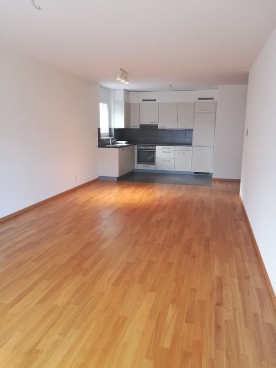 SION - BEL APPARTEMENT 3.5PCES AVEC SAPCIEUX BALCON 3