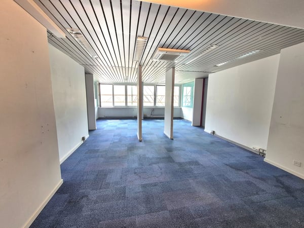 SION-CENTRE / BUREAU A LOUER 2