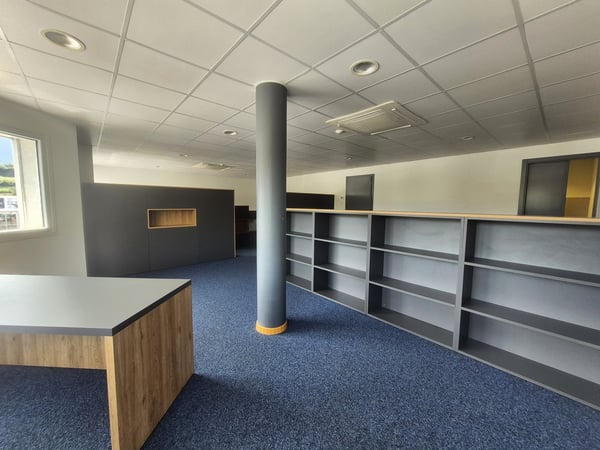 CONTHEY - BEAUX BUREAUX A LOUER 1