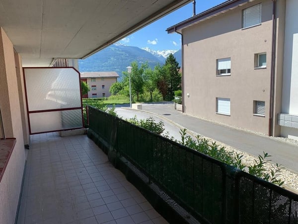 SAVIESE - BEL APPARTEMENT 2.5PCES 2