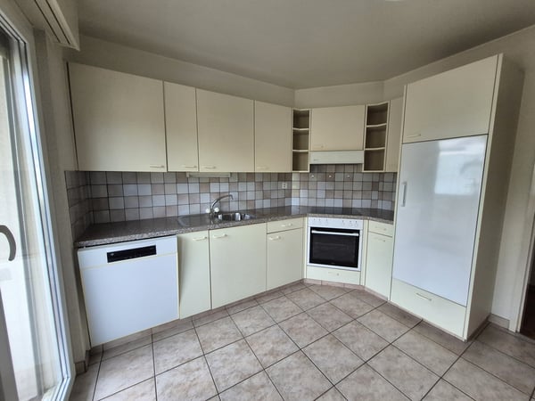SION - CENTRE / APPARTEMENT 4.5 PIECES AVEC BALCON 3