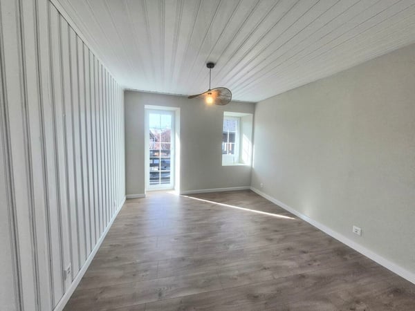 ERDE - BEL APPARTEMENT DE 2 PIECES RENOVE 7
