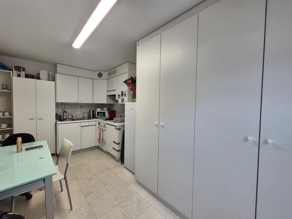SION-CENTRE - LOCAUX A LOUER 5