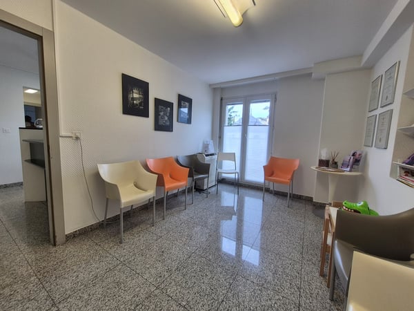 SION-CENTRE - LOCAUX A LOUER 10