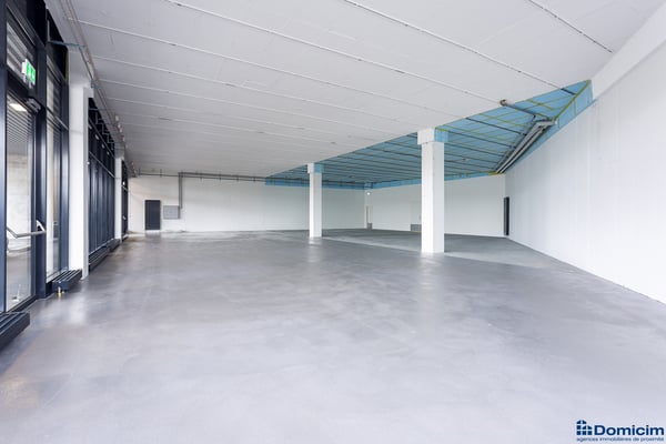 Romont / surface commerciale de 462m2 1
