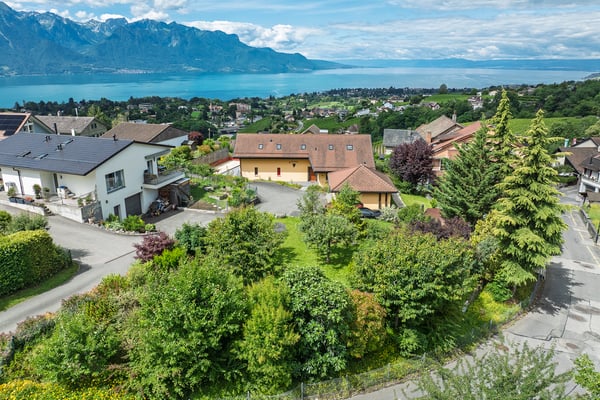 Villa d'exception de 9 pièces - Vue lac et montagnes sur la Riviera 2