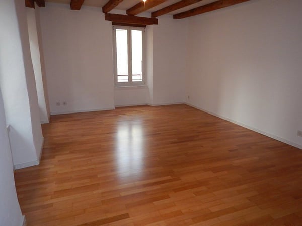 REINE-BERTHE 13, Appartement de 3.5 pièces aux poutres apparentes 5
