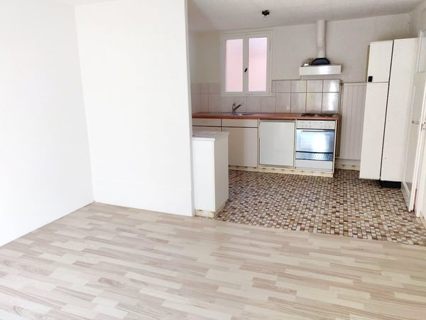 COLLÈGE 9, Appartement de 3.5 pièces au centre de la ville 2