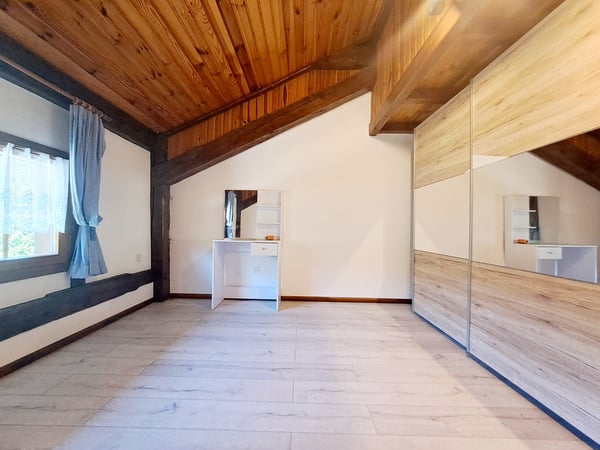 CULLIAIRY 30, Appartement de 6.5 pièces avec vaste terrasse et jardin 4