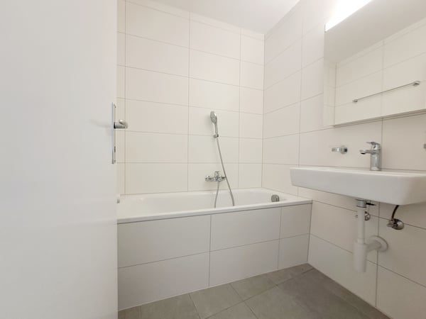 NEUCHÂTEL 41, Appartement de 4.5 pièces proche du centre de 91m2 7