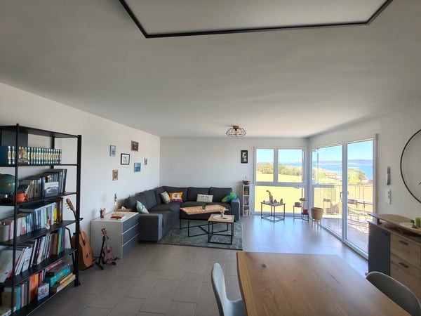 FIEZ 6A, Appartement de 3.5 pièces dans un quartier calme et verdoyant 1