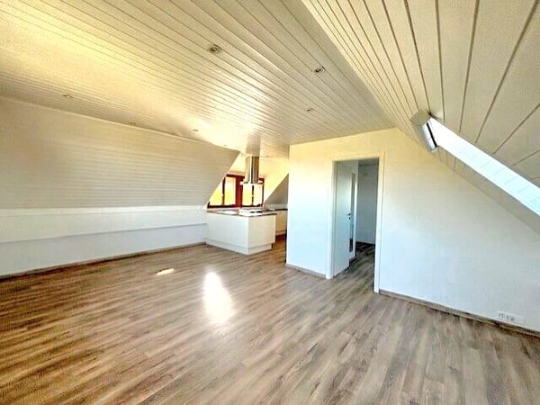 ORON 19, Appartement de 3.5 pièces aux combles 3