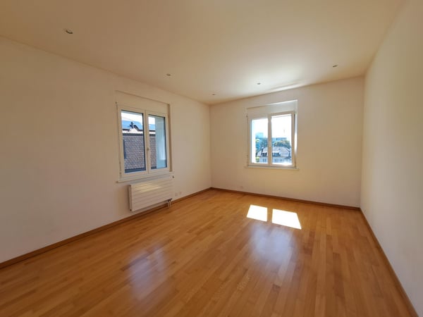Appartement de 4.5 pièces au 1er étage avec balcon 6