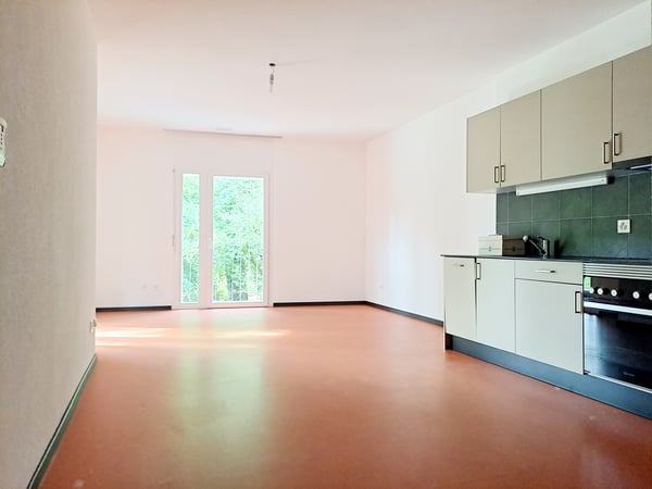 EDOUARD-VERDAN 24A, Appartement de 2.5 pièces - NA10 2