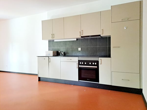 EDOUARD-VERDAN 24A, Appartement de 2.5 pièces - NA10 3