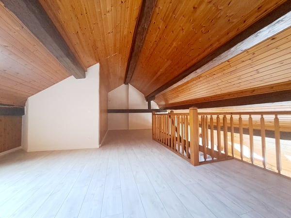 PLAINE 37, Appartement de 3.5 pièces au centre de la ville 5