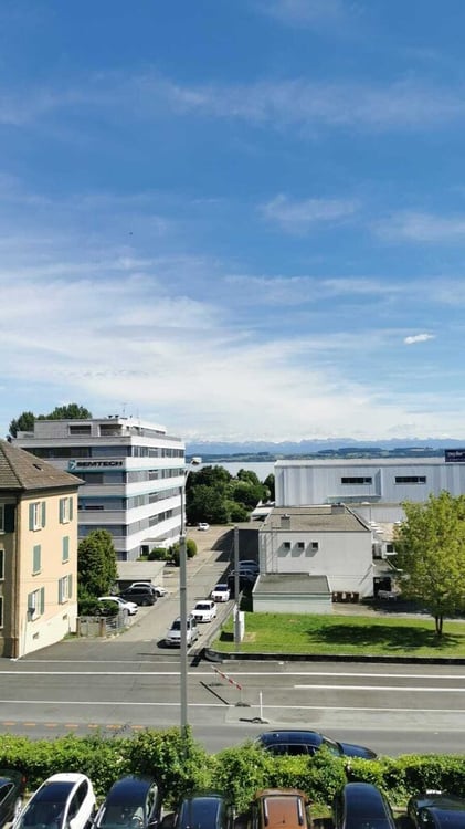 STUDIO 5EME ETAGE AVEC BALCON 35 M2 ET ASCENSEUR 6
