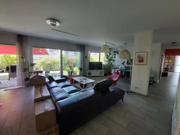 Delémont, magnifique appartement 3.5 pces plein pieds 6