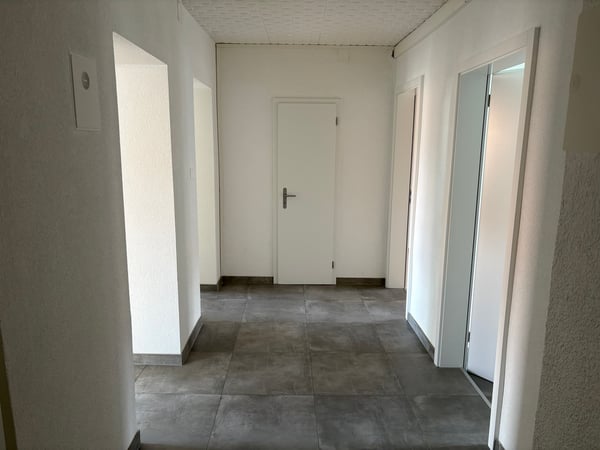 APPARTEMENT 1 PIECES MODERNE 1EME ETAGE 5